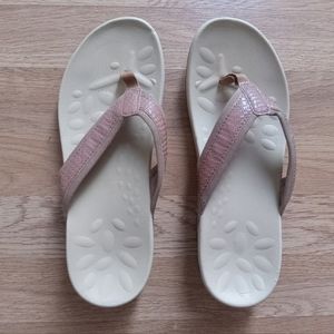 Megnya Womens Sandal 10.5